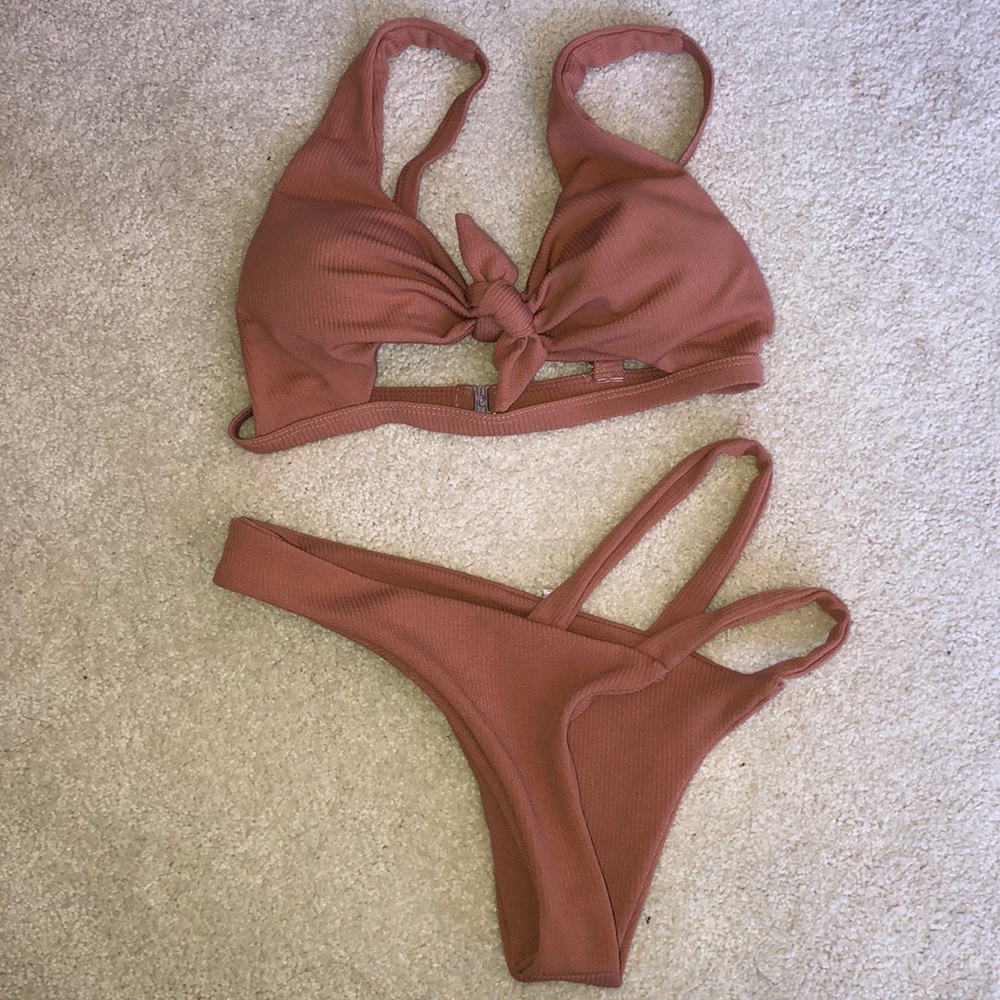 Unworn beige M bikini set